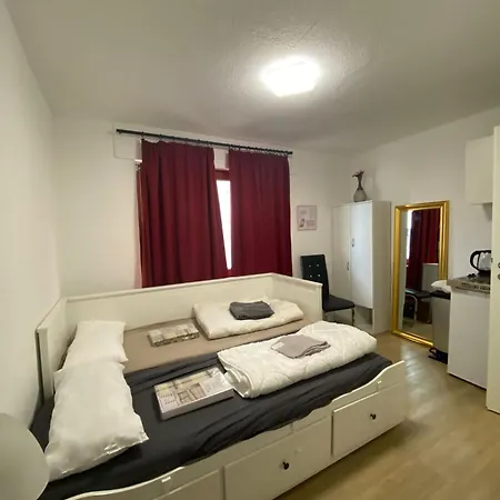 Mit Doppelbett In