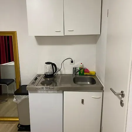 Mit Doppelbett In Apartamento