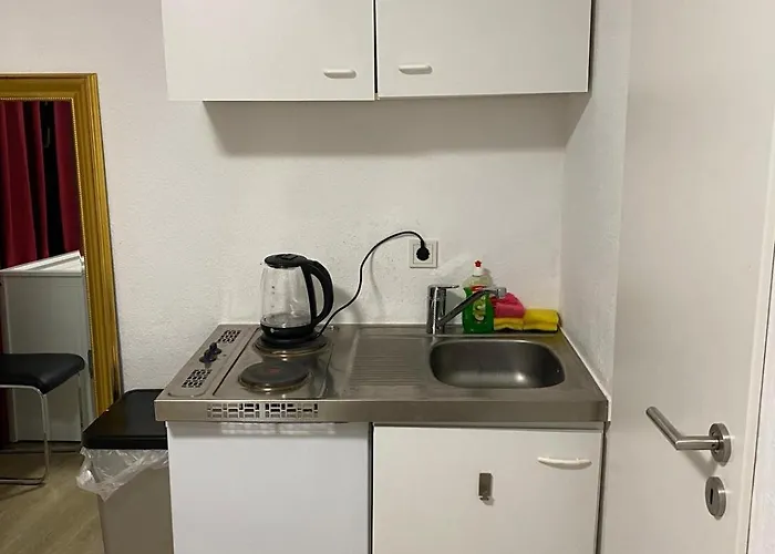 Mit Doppelbett In Apartment